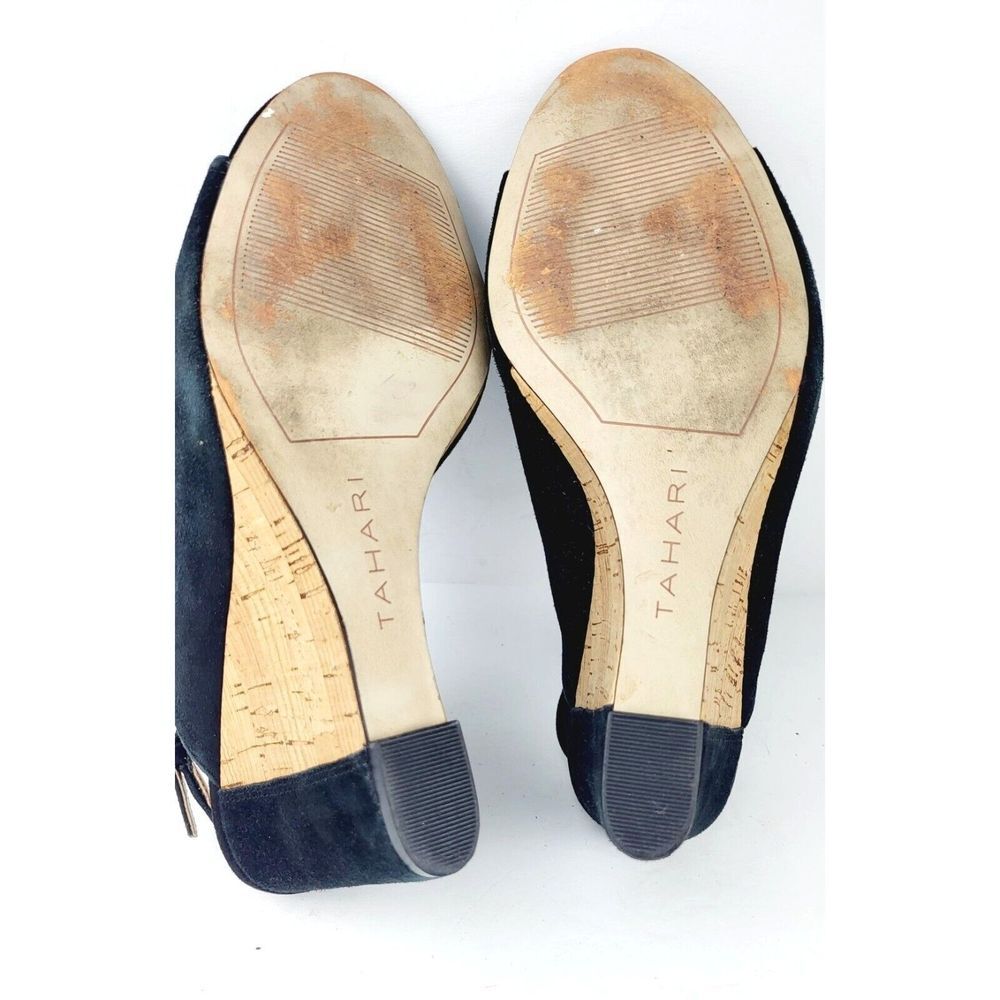 Tahari Vander Wedge Heeled Sandals - Size 7 - Picture 3 of 8
